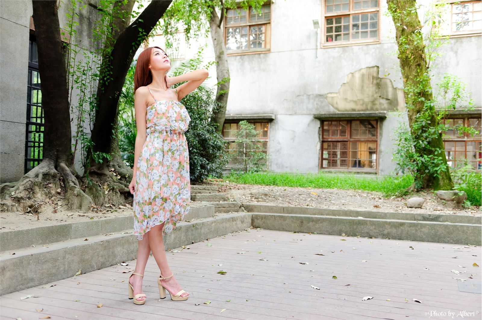 Beautyleg女神-小雪 Winnie-校园制服街拍写真合集 1